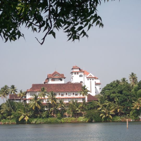 The Raviz Hotel, Kollam