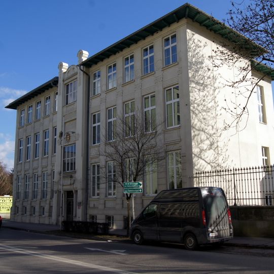 Federal academy for social work