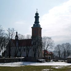 Kościół Stygmatów św. Franciszka, Klasztorna 1 w Alwerni