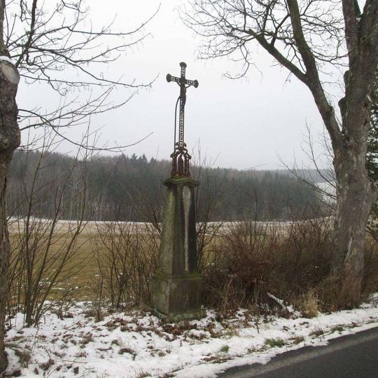 Kříž severně od Pocinovic