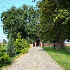 Zespół cerkwi greko-kat., ob. kościół rzym.-kat. Matki Boskiej Królowej Korony Polskiej