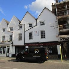 40 And 42, Market Square