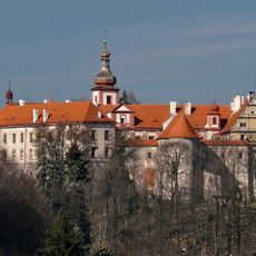 Bělá pod Bezdězem - Castle