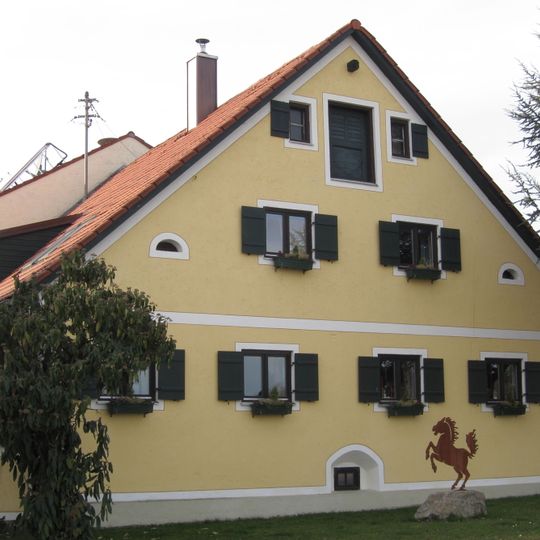 Wohnteil des ehemaligen Zweiseithofs