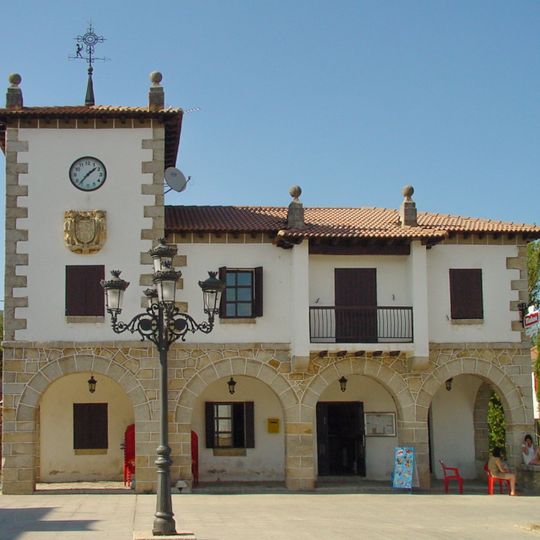 Navarredonda y San Mamés