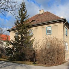 Arbeiter-/Angestelltenwohnhaus