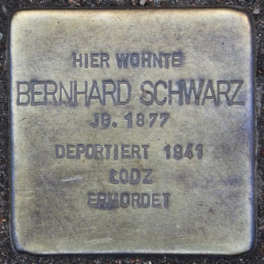 Stolperstein dedicated to Bernhard Schwarz