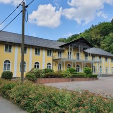 Turnhallenstraße 2, Werdau