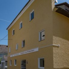 Wohn- und Geschäftshaus, Binderwirtshaus