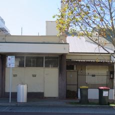 Residence & Shop, Northbridge