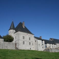 Samart Castle