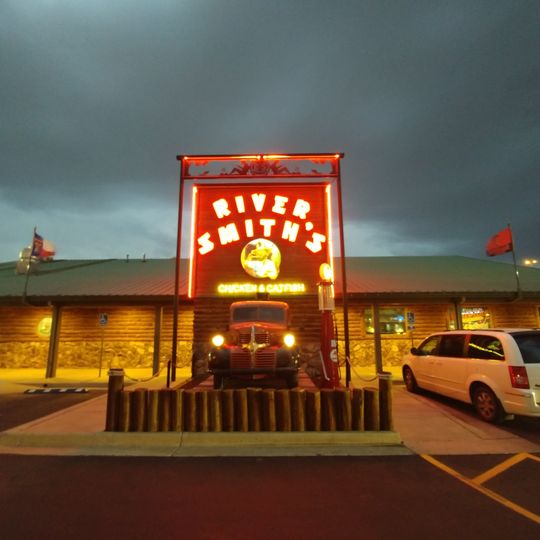 River Smith's