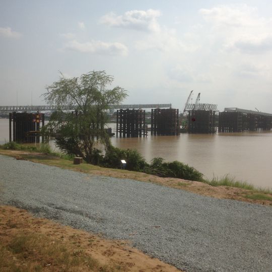 Temporary Russey Keo Iron Bridge