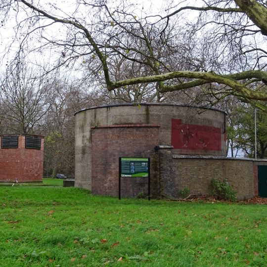Clapham South Deep Level Shelter