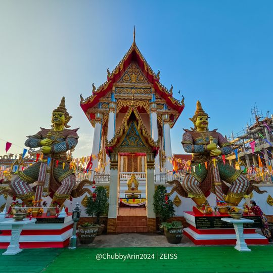Wat Samakkhi Tham