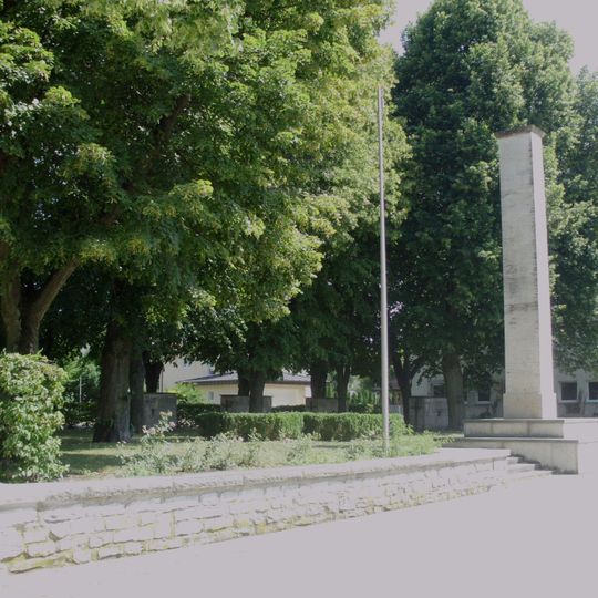 Kriegerdenkmal Hindenburgplatz 2 in Gunzenhausen