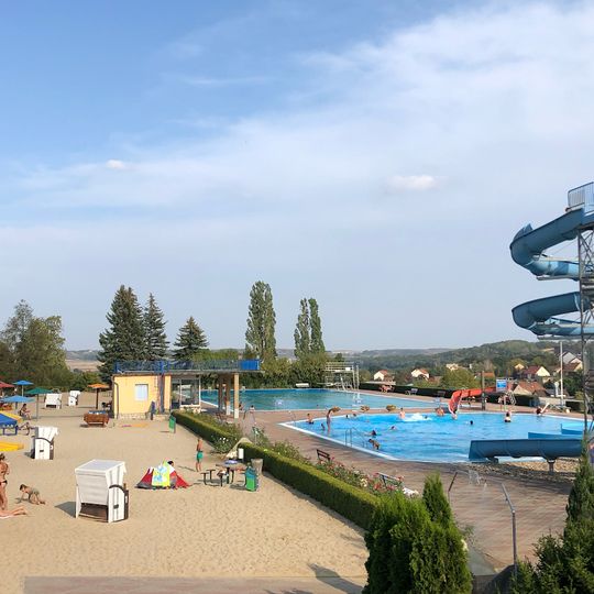 Terrassenschwimmbad Nebra