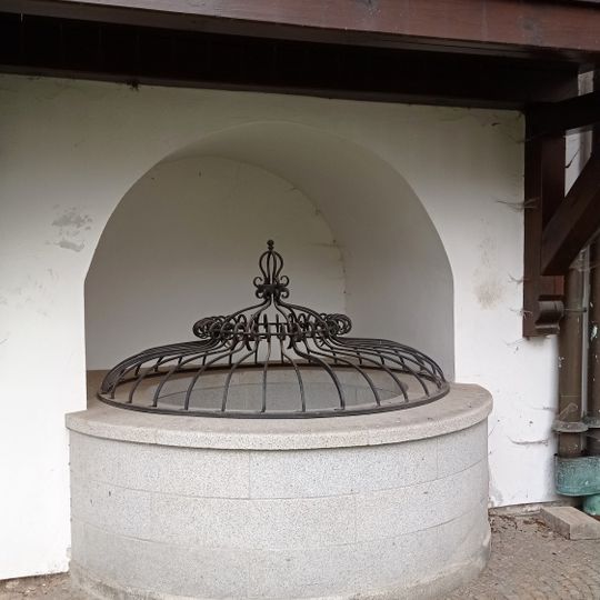 Water well at the Munucipal Gallery