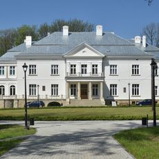 Palace in Jedlicze