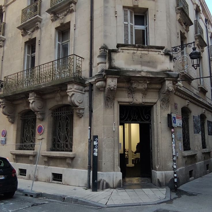 Salle Henri Comte