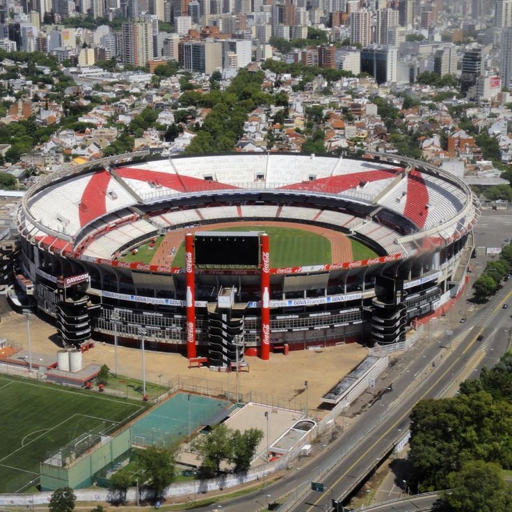 Mas Monumental Stadium