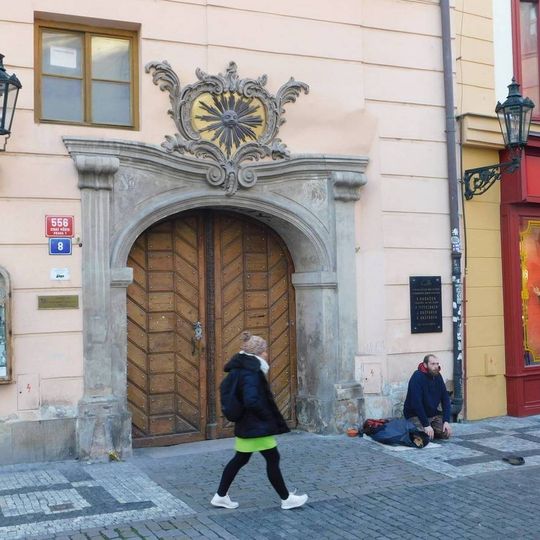 Pamětní deska padlým v Pražském povstání na domě Celetná 556/8 v Praze