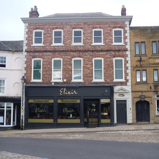 30, Market Place
