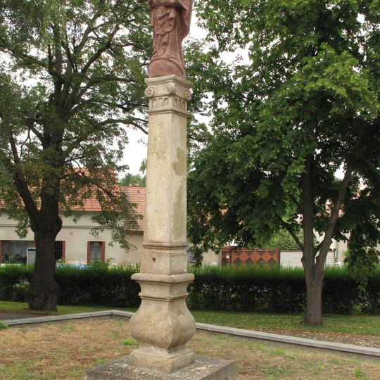 Maria column with Madonna in Přistoupim