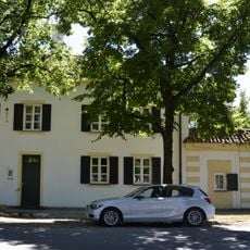 Zweigeschossiges Satteldachhaus