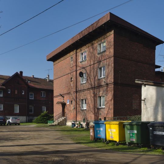 Budynek mieszkalny i pralnia w zespole folwarcznym w Świerklańcu