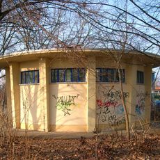 Abwasserpumpstation Käthe-Niederkirchner-Straße (Ecke Konrad-Zuse-Straße, Neustadt/WK 1)
