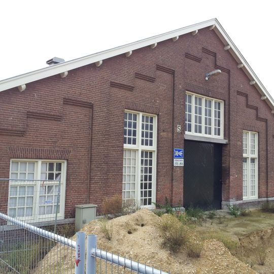 Frederik Hendrikkazerne: exercitieloods thans garageloods