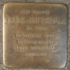 Stolperstein dedicated to Julius Gottschalk