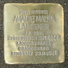 Stolperstein en memoria de Amalie Malka Langsner