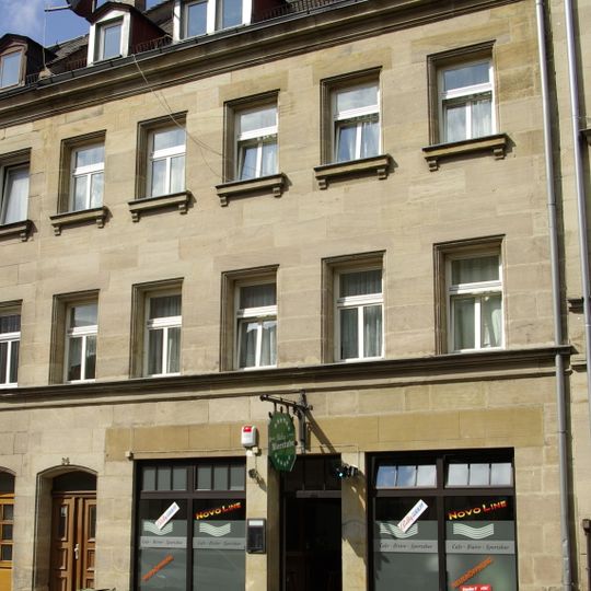 Hirschenstraße 34