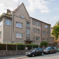 Rodinný dům s kanceláří Karla Krixe