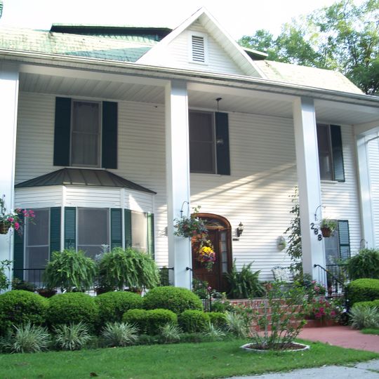 Lake Isabella Historic Residential District