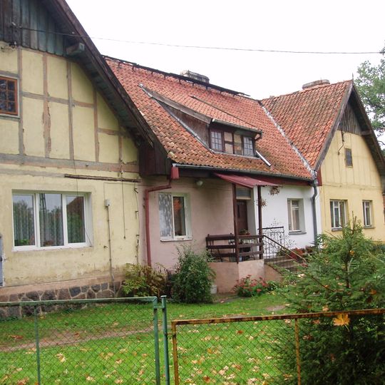 Dworek w Łężanach