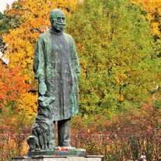Monument to Ivan Pavlov (Pavlovo)