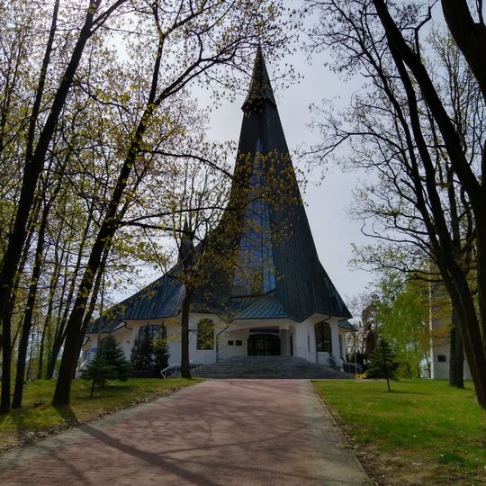 Kościół Podwyższenia Krzyża Świętego w Nowej Dębie