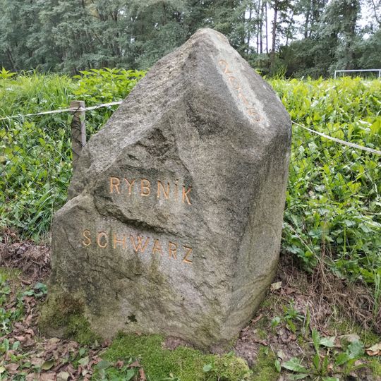 Základní kámen rybníka Schwarz u Libníče