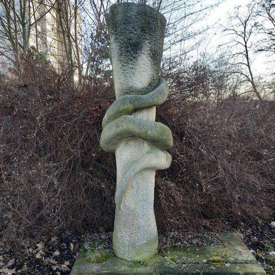 Plastika v Plzni v Bolevecké ulici