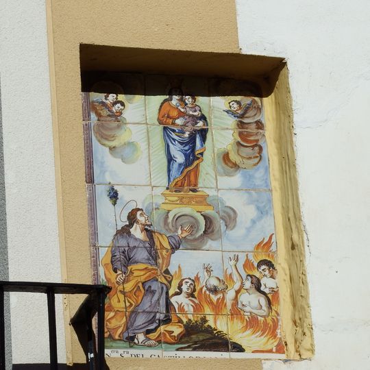 Retablo cerámico de la Virgen del Castillo de la calle Valencia