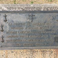 "Le châpeau de Napoleon est-il toujours en place ?" Message lance de Londres aux equipes Jedburch par la B.B.C en 1944 pour declencher le soulevement general des maquis bretons.