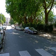 Square Castagnary
