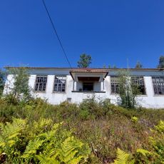 Escola Primária de Sarzedas de São Pedro