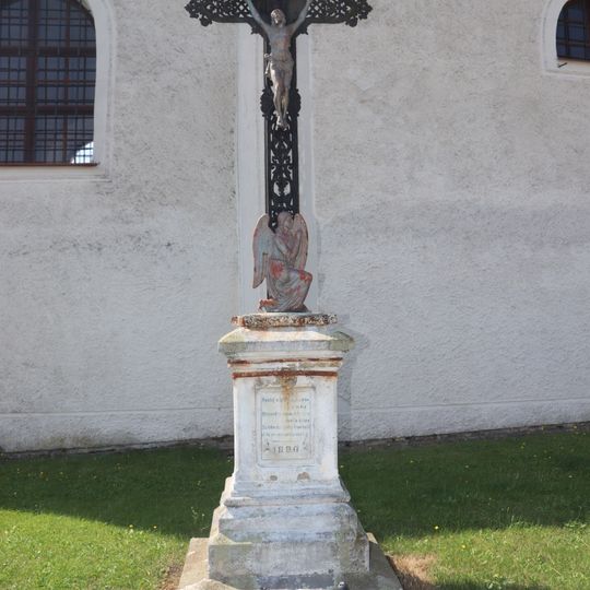 Wayside cross near Church of Saint Luke