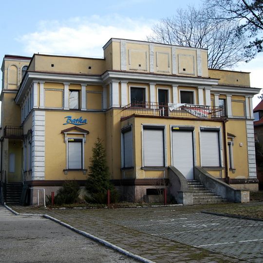 Zespół willi przy ul. Grabowskiego 7 w Jeleniej Górze