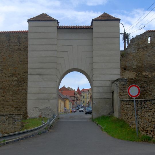 Mestské opevnenie, brána