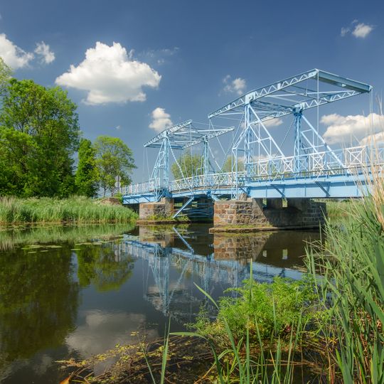 Most drogowy zwodzony nad rz. Tyną